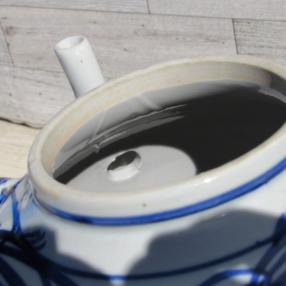 VTG Chinese Chinoiserie Water Jug Wine Oil Pot Cobalt Blue & White Pottery - Picture 11 of 13